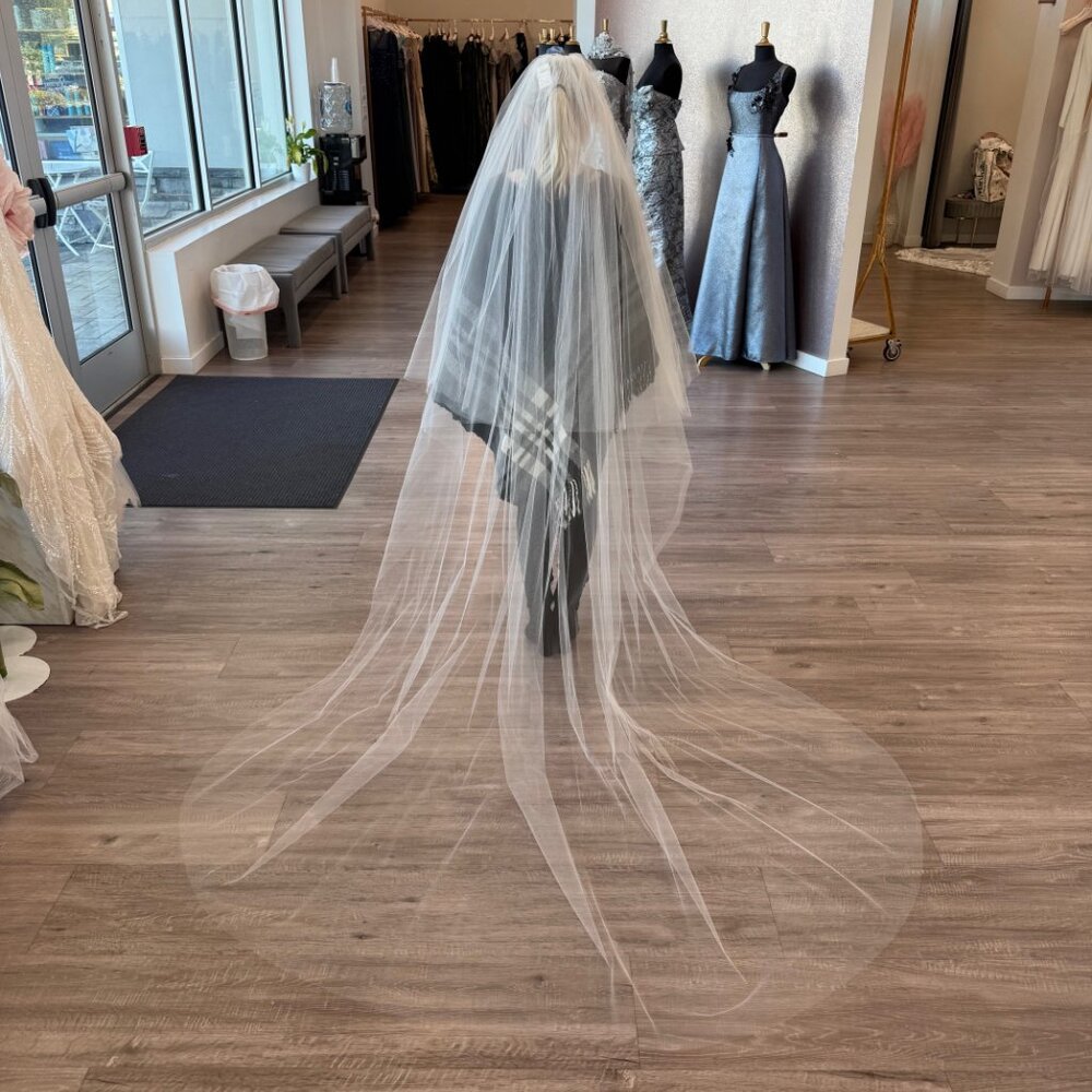 Plain 2 Tier Circular Chapel/Cathedral Veil